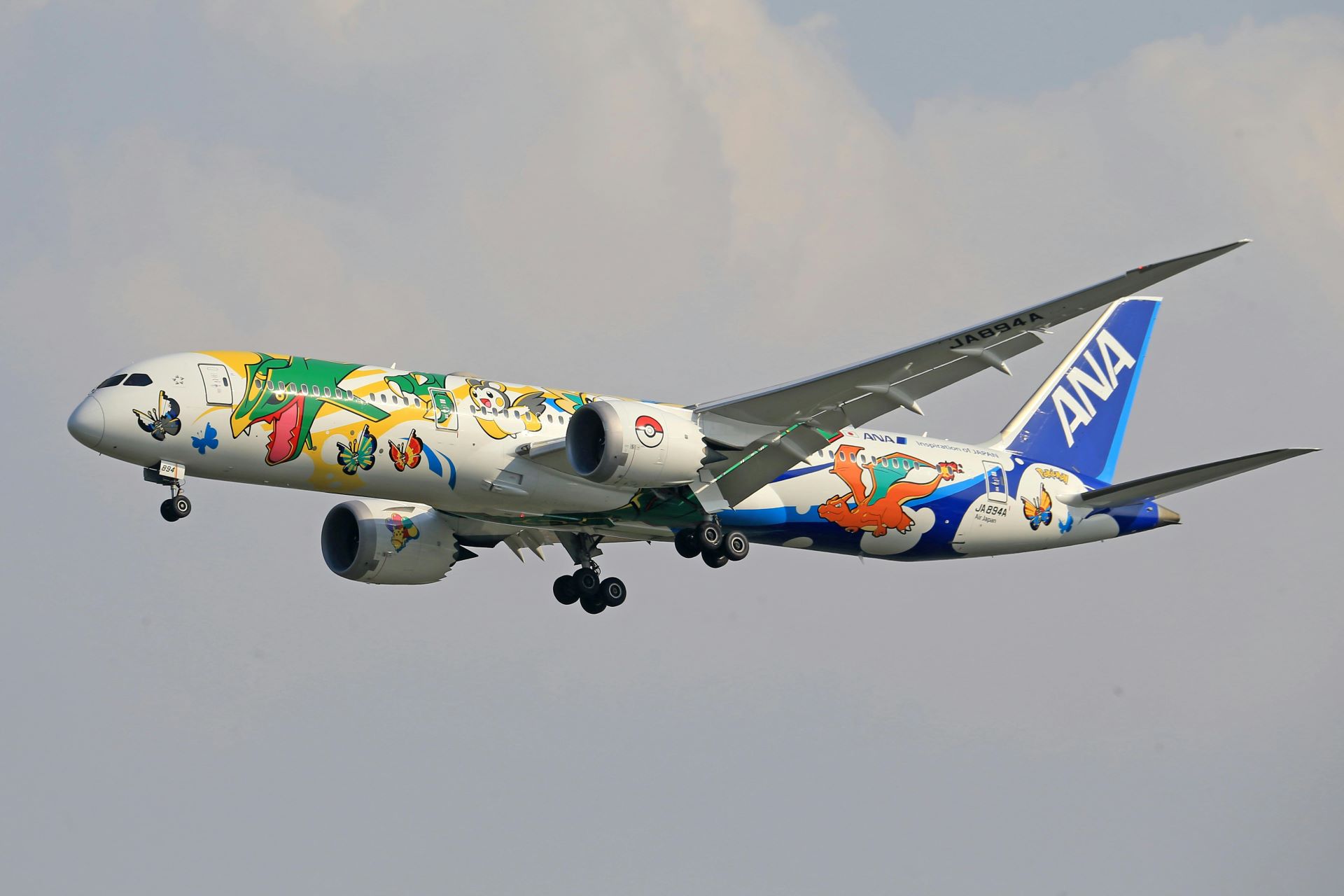 airline-marketing-that-inspires-travel-bucket-lists-1.jpg