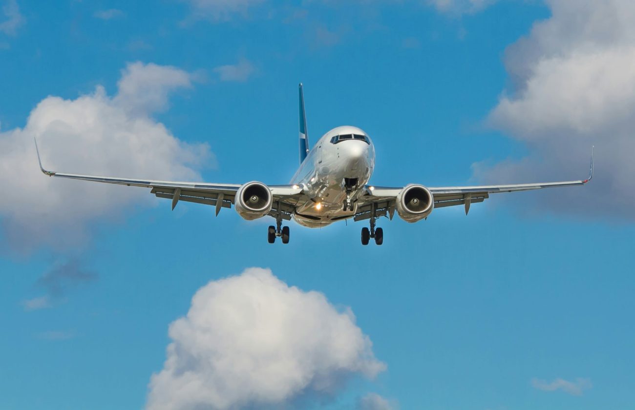 airline-trends-to-watch-in-2025-whats-next-for-flight-tourism-2-1300x840.jpg