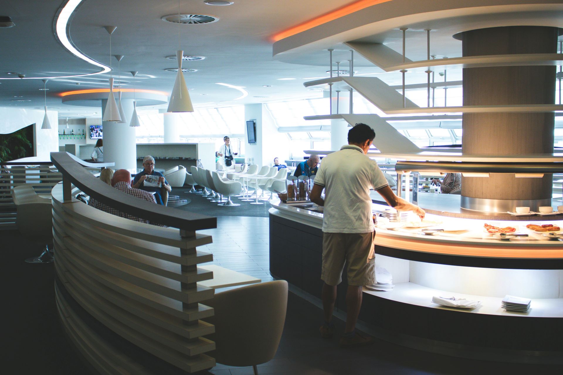 airport-lounges-the-unsung-heroes-of-the-flight-tourism-experience.jpg