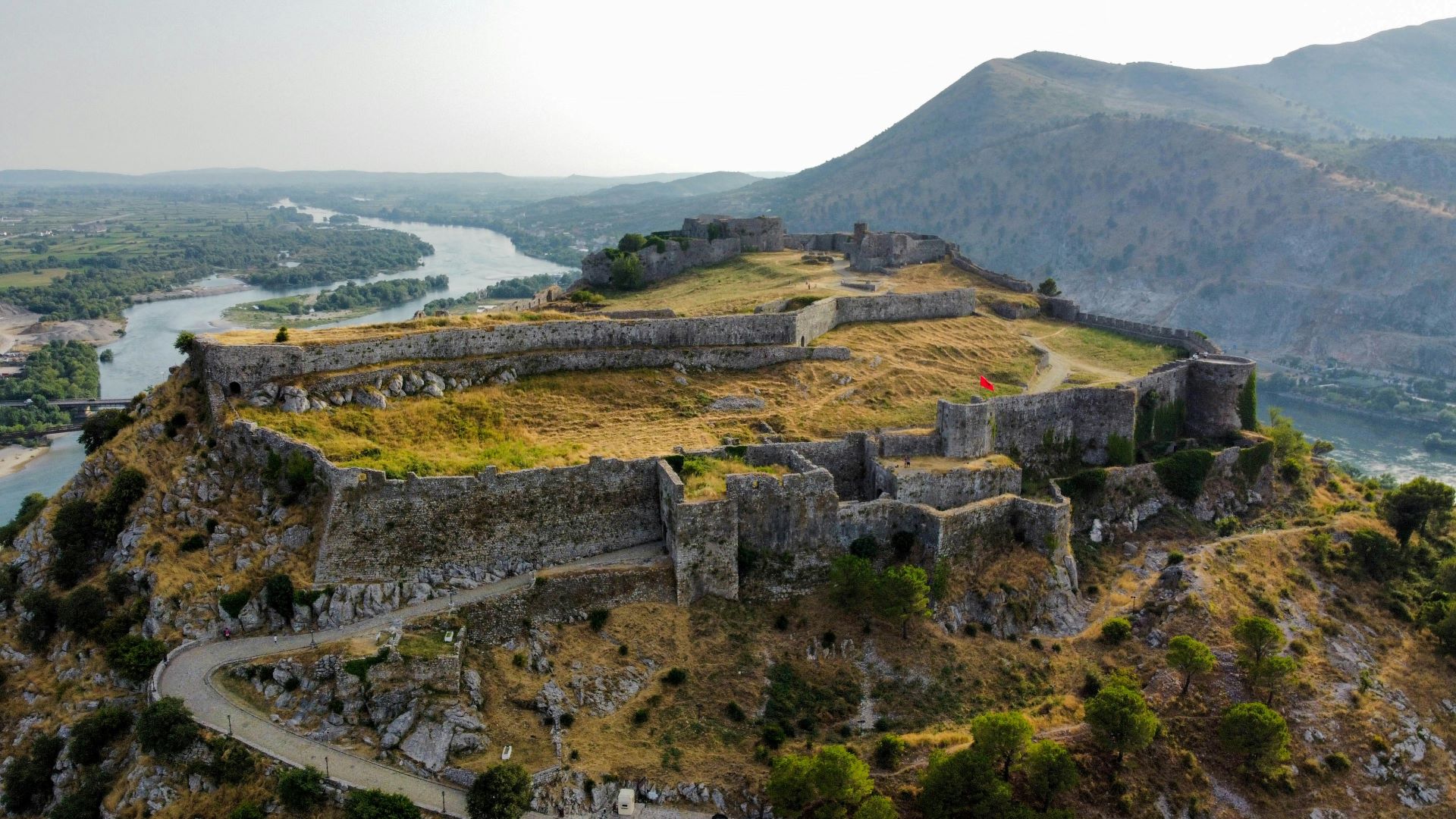 booking-airline-tickets-to-albania-1.jpg