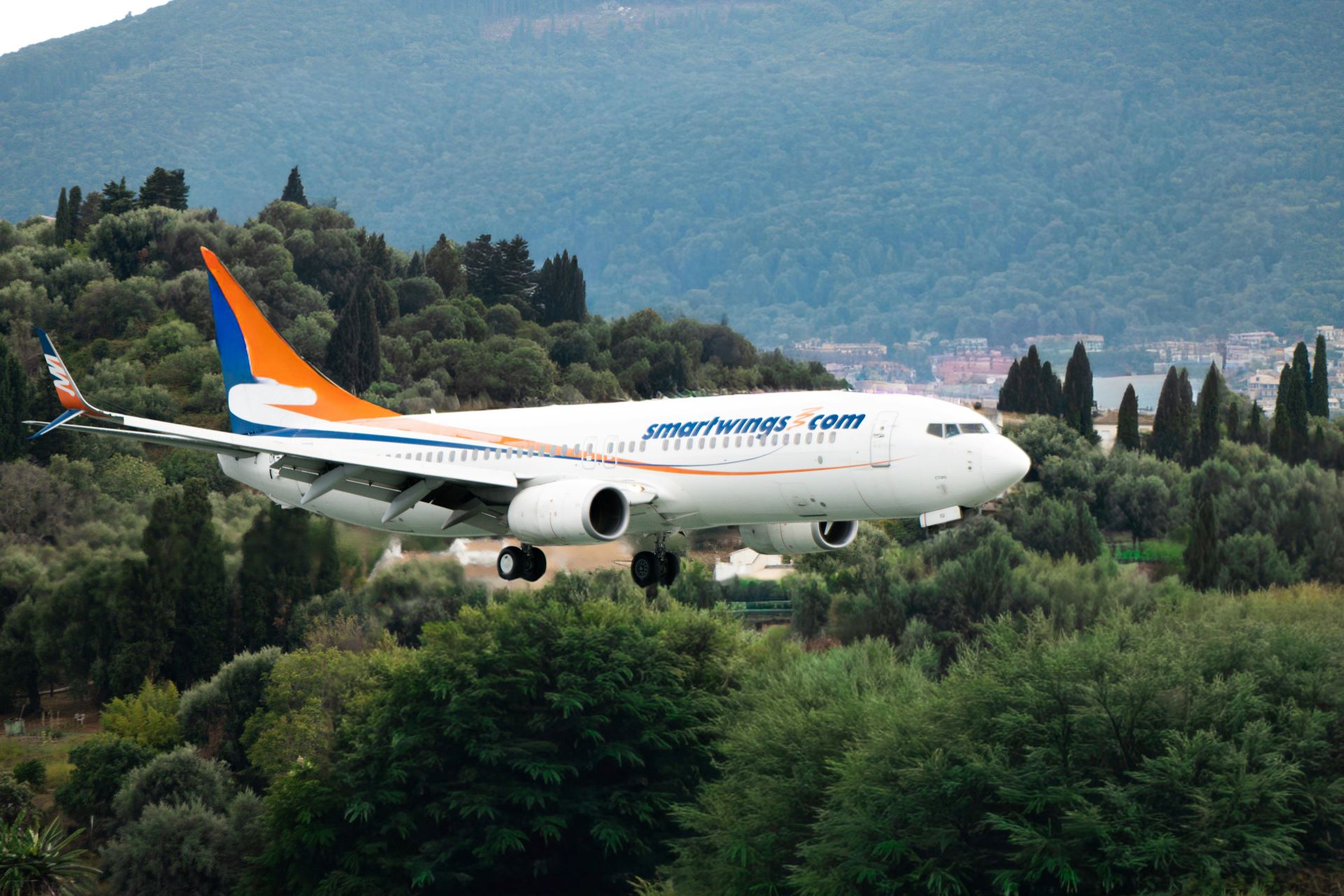 budget-airlines-and-the-democratization-of-global-tourism.jpg