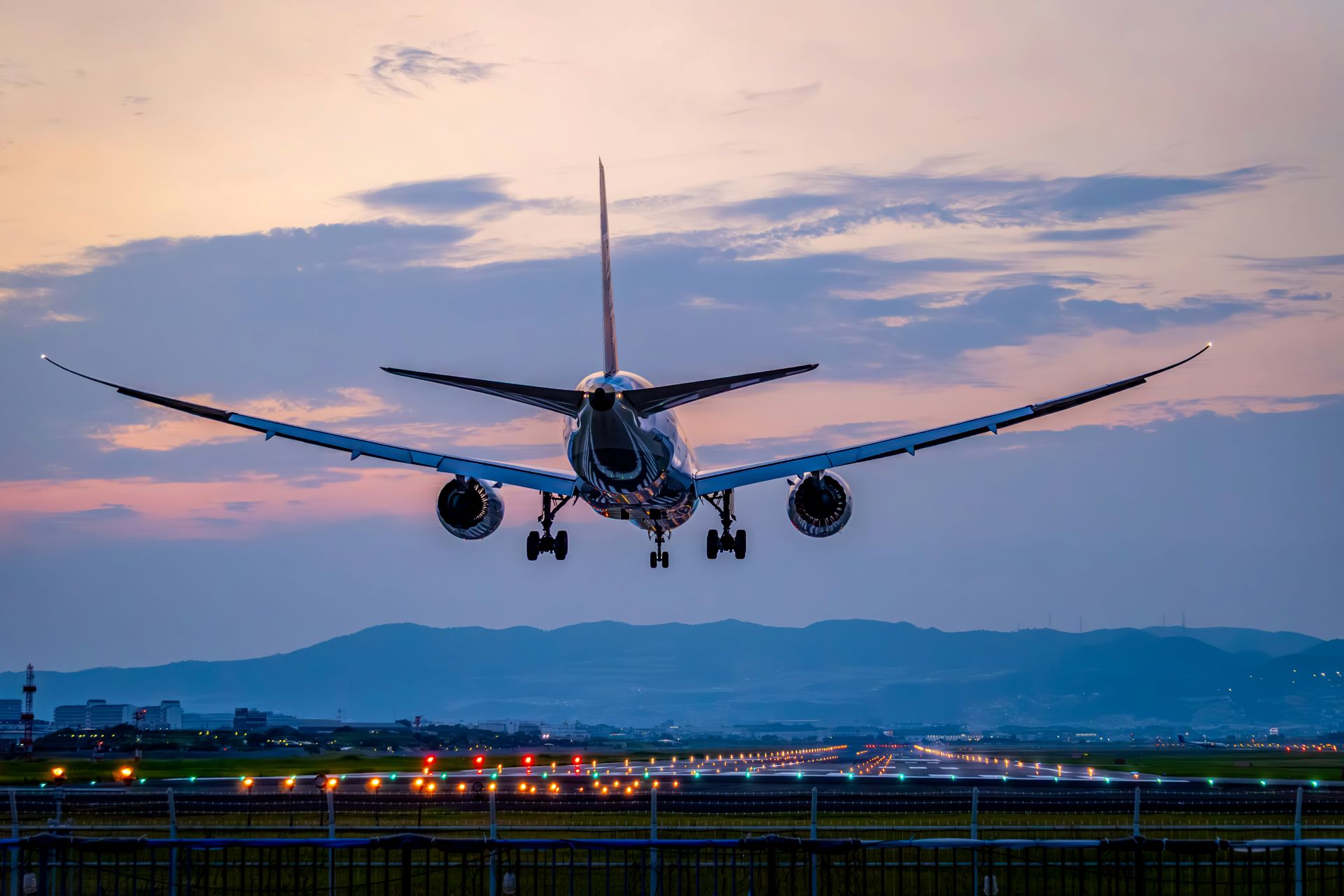 Dynamic Pricing & Travel How Airfares Shape Destination Demand