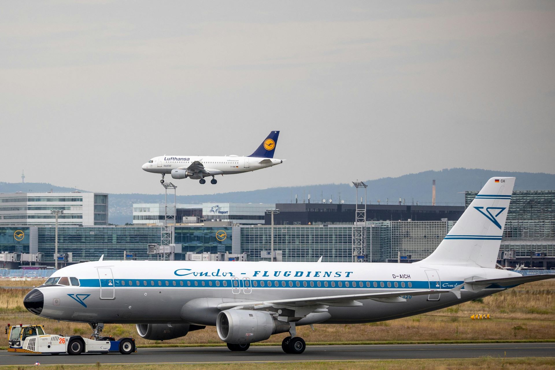 evolution-of-airline-tourism-through-the-decades-1.jpg