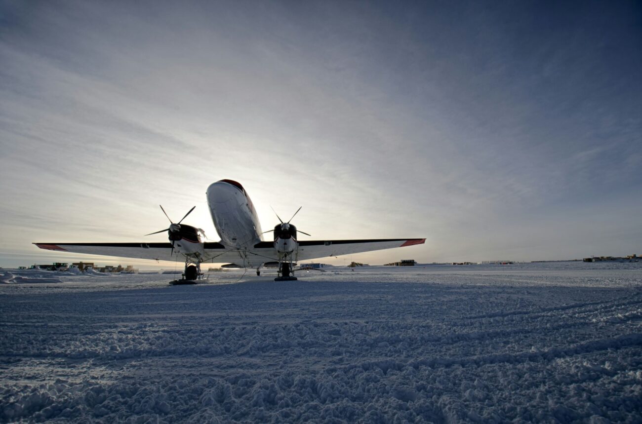 from-runway-to-resort-top-flight-routes-fueling-emerging-travel-hotspots-1-1300x859.jpg