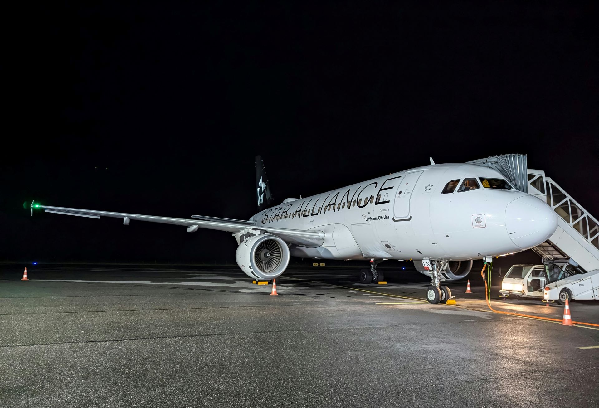 night-flights-city-lights-and-tourisms-skyward-wonders-1