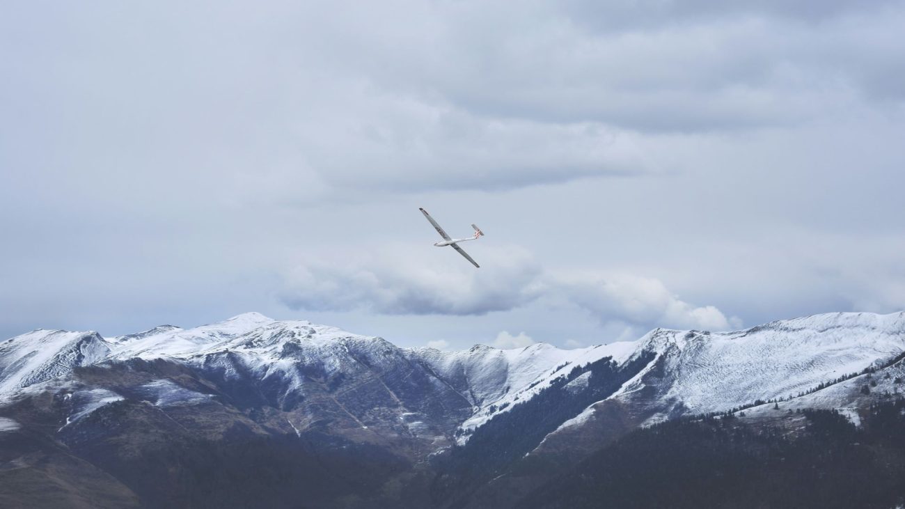 the-future-of-autonomous-flights-how-pilotless-planes-will-change-tourism-1-1300x731.jpg