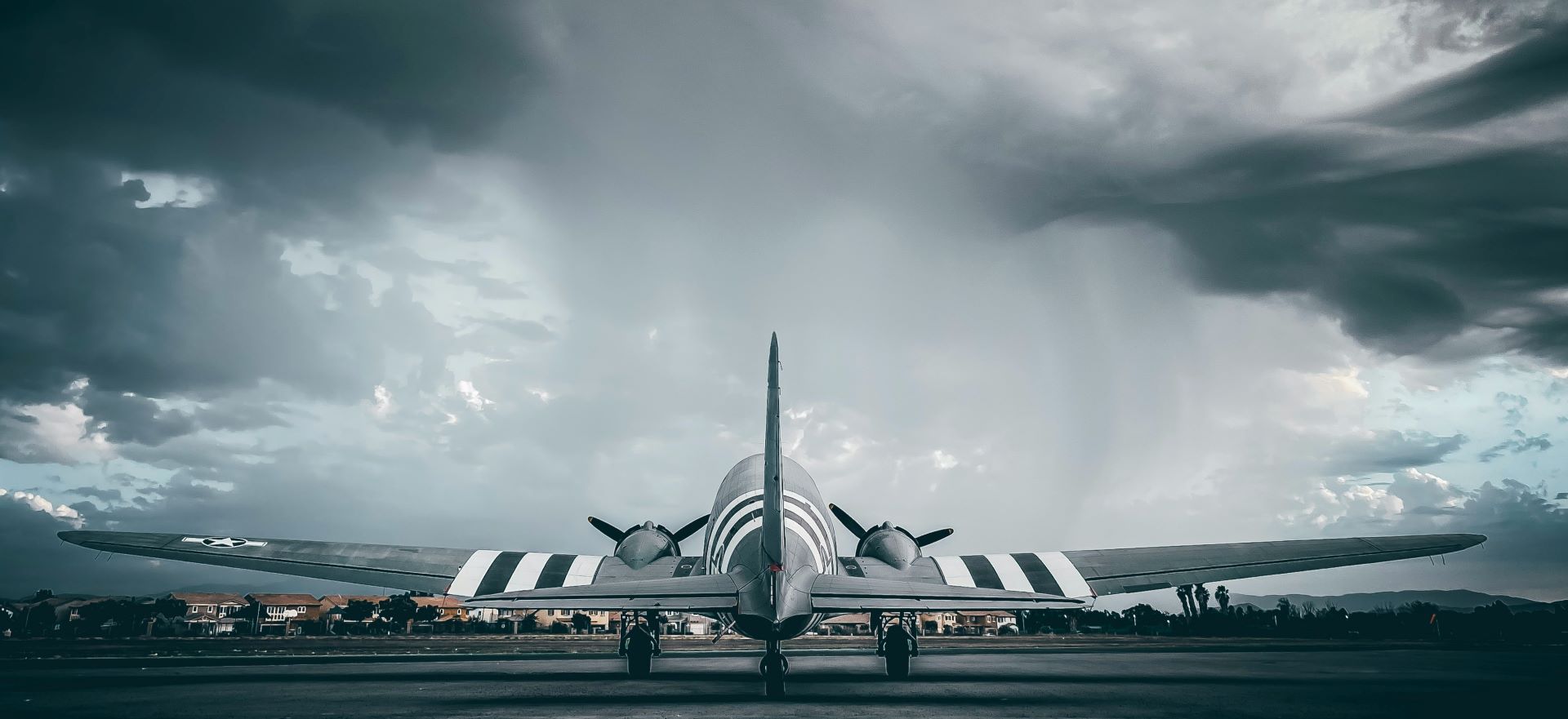the-future-of-flight-and-tourism-supersonic-jets-electric-planes-and-beyond.jpg
