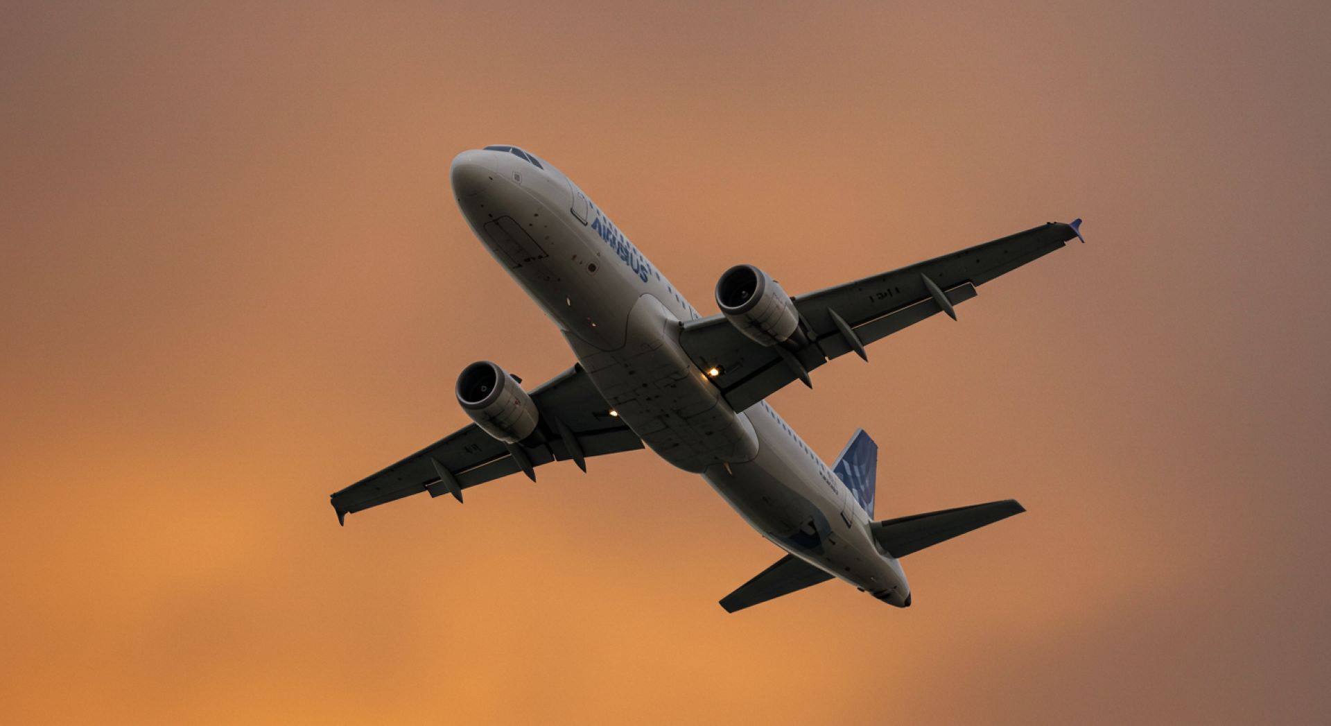 the-skys-the-limit-how-airlines-are-partnering-with-luxury-brands-for-exclusive-travel-experiences-2.jpg