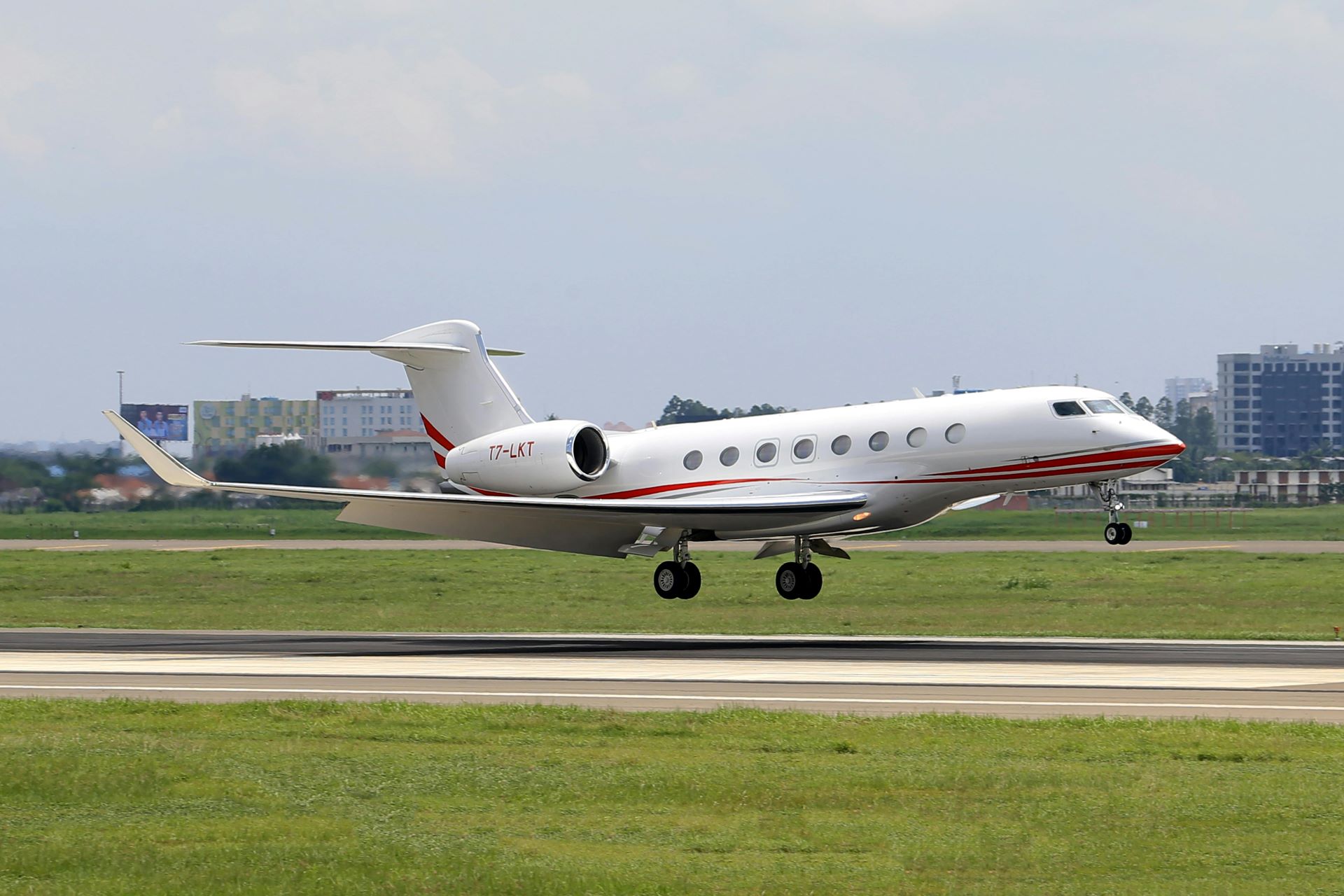The Influence Of Airline Branding On Destination Perception 2