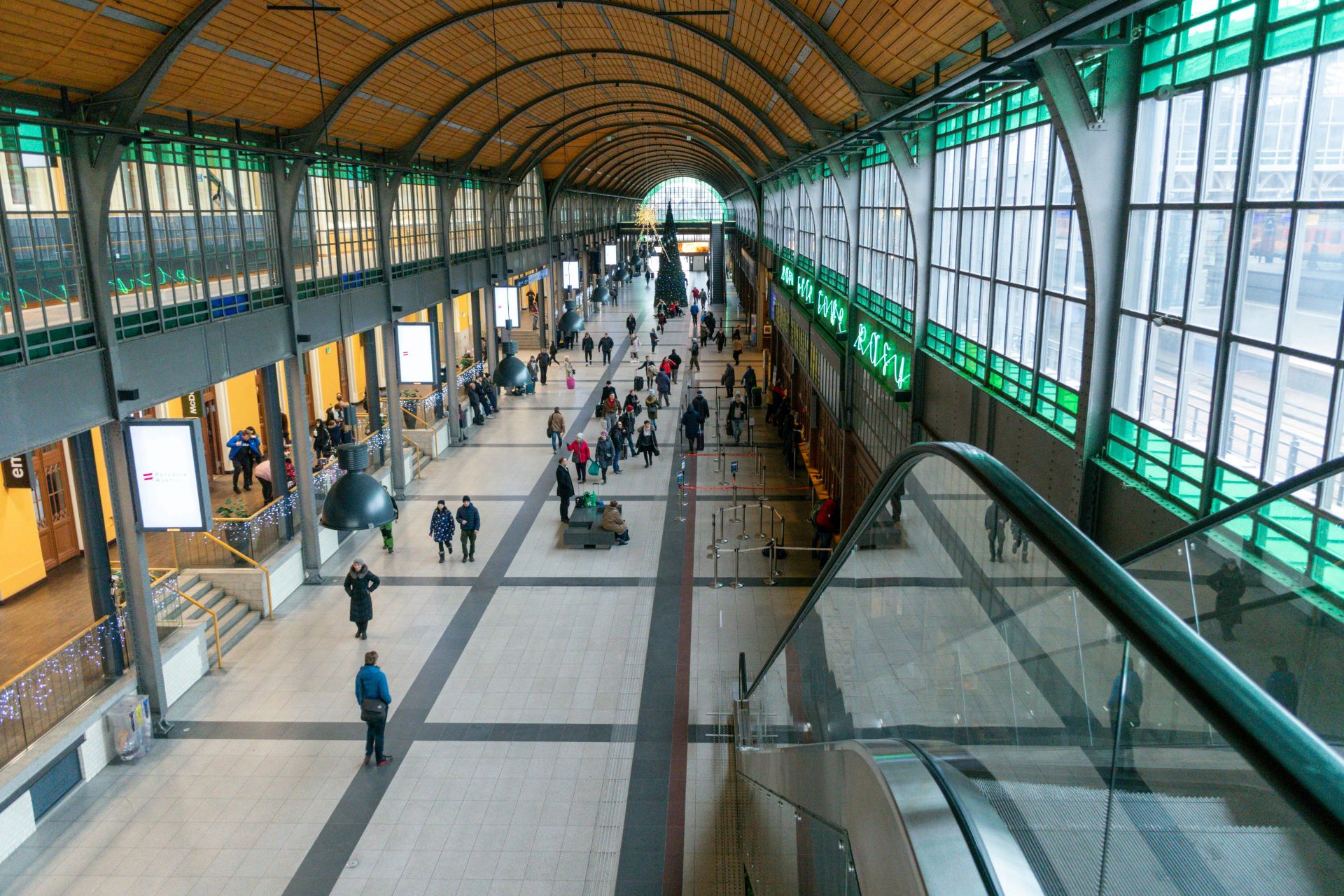Stopover Adventures Turning Transit Hubs Into Mini Holidays 2